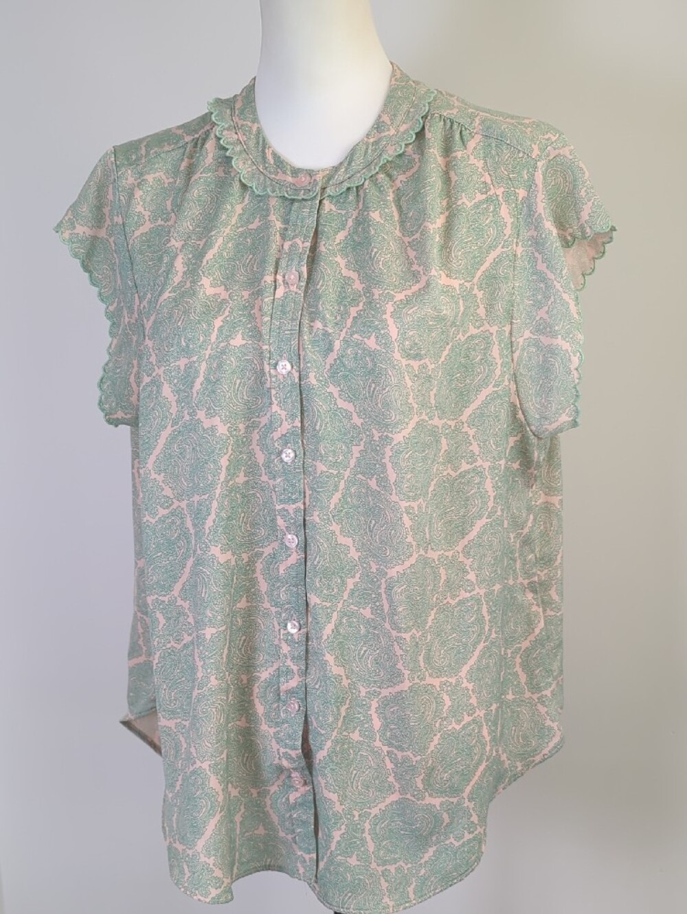 Joie Scalloped Edge Paisley Blouse Mint Green Peach Button Down Short Sleeve Top